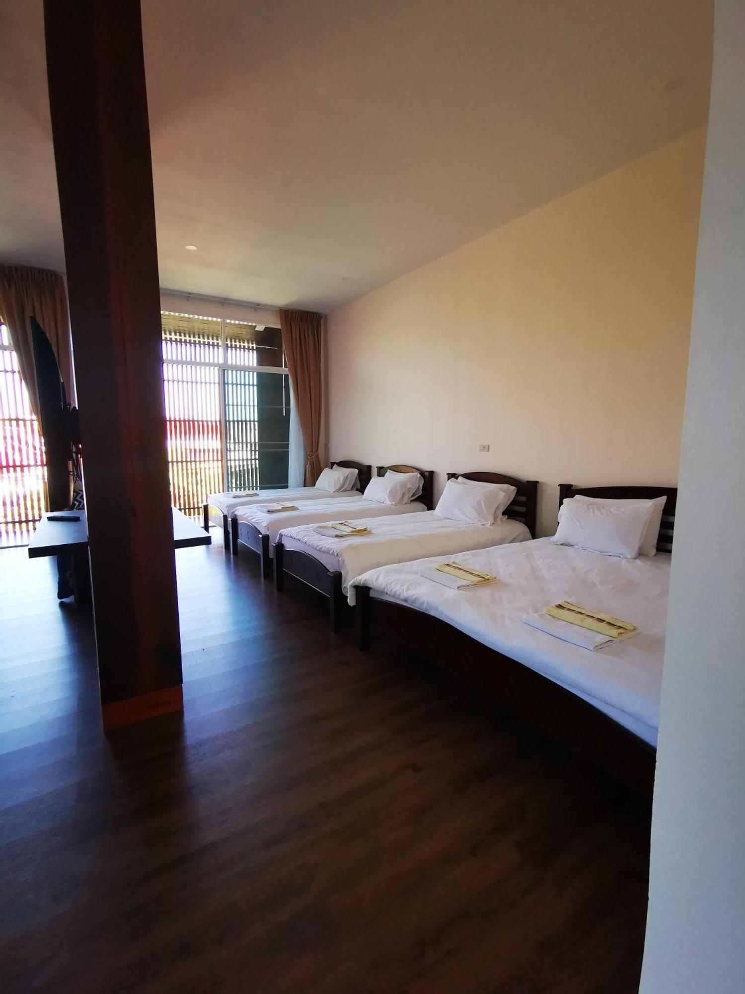 บุญเมืองน่าน Hotel Luaran gambar